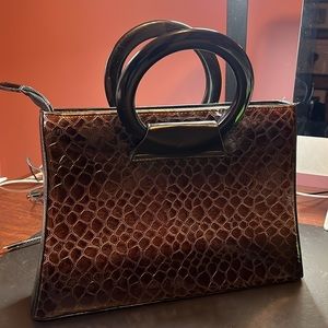 Vintage purse. Shades of brown faux patient leather.